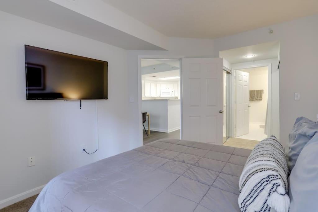 Sensational 1 Bedroom Condo At Ballston Place With Gym Arlington Exterior photo