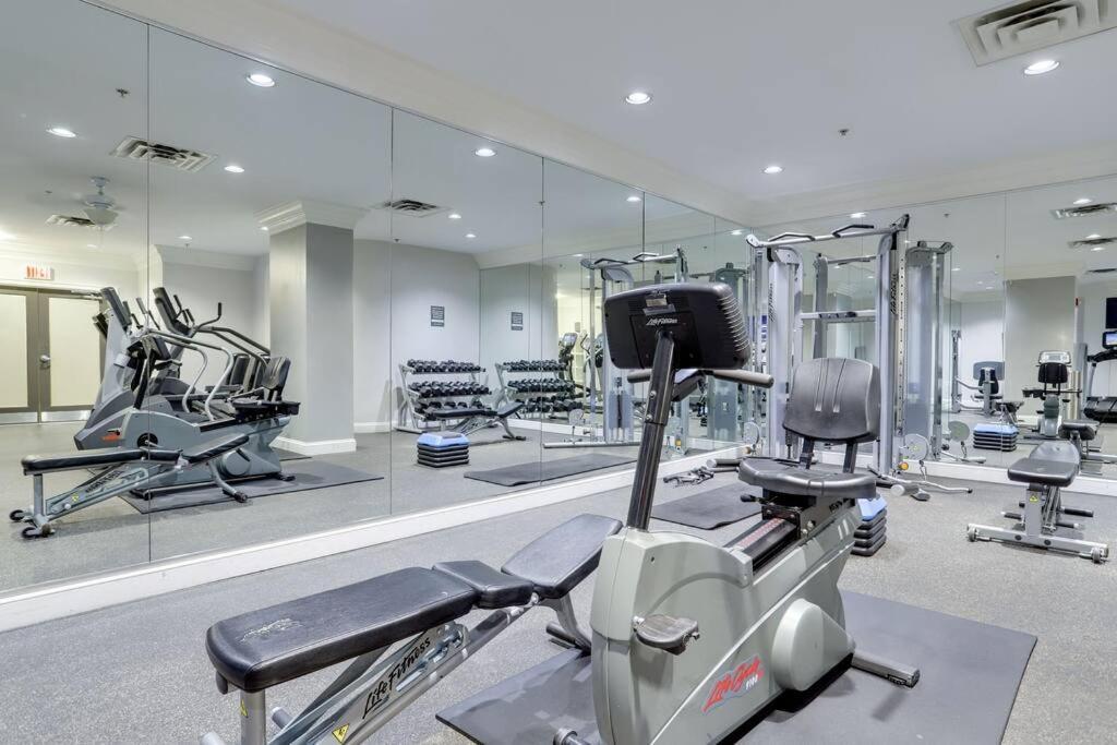 Sensational 1 Bedroom Condo At Ballston Place With Gym Arlington Exterior photo